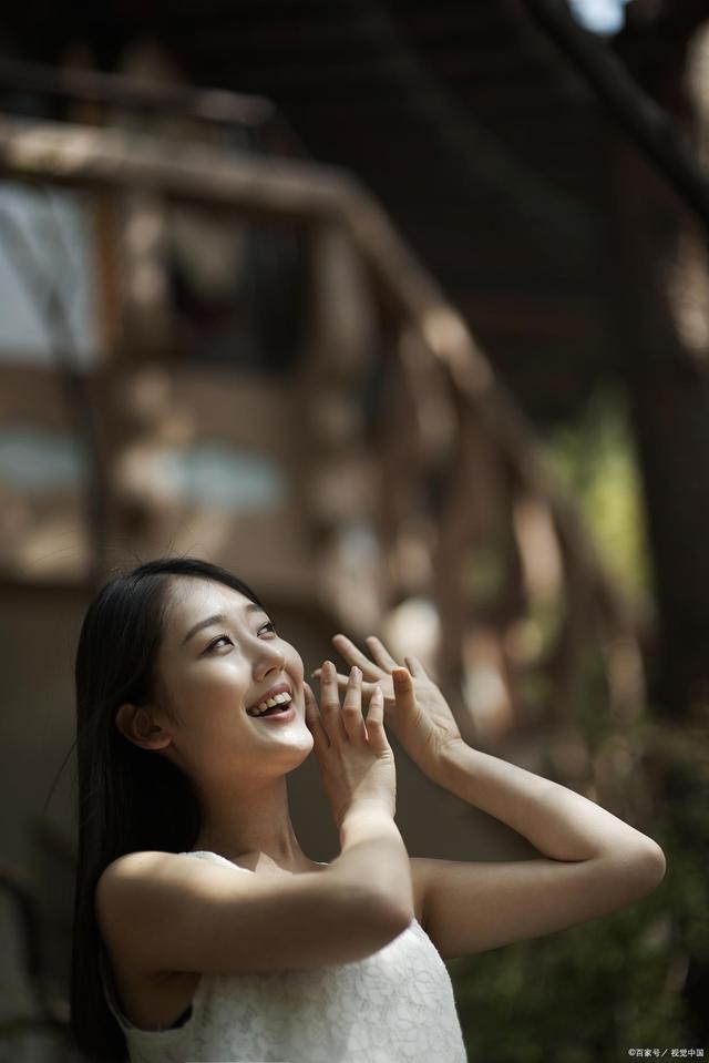 快上看（chan是怎样挣钱的）可以借助chan挣钱吗，chan有什么样挣钱的平台？一则该文说你，