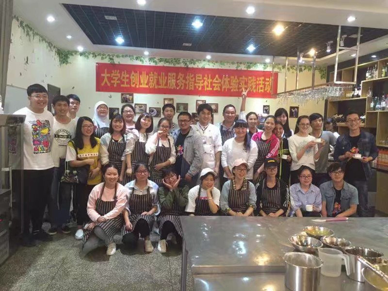 开什么店最赚钱投资小？非奶茶店莫属莫属！